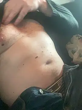 Snapshot of FrankJake99 chatting on September 17, 1:46 pm FrankJake99 online show from September 17, 1:46 pm