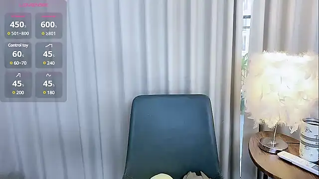 ChuChu1991 online show from December 17, 9:50 am