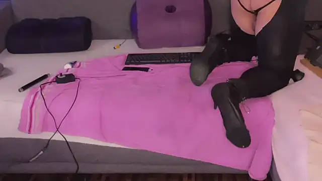 Nebenangeil online show from January 3, 11:44 pm