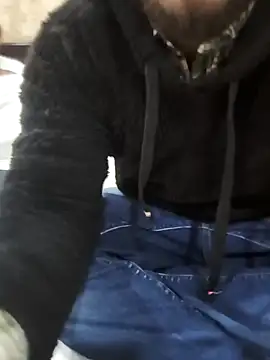 Snapshot of United3 chatting on December 19, 3:08 pm United3 online show from December 19, 3:08 pm