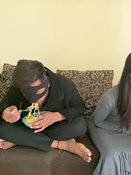 Snapshot of United3 chatting on February 19, 6:44 am United3 online show from February 19, 6:44 am