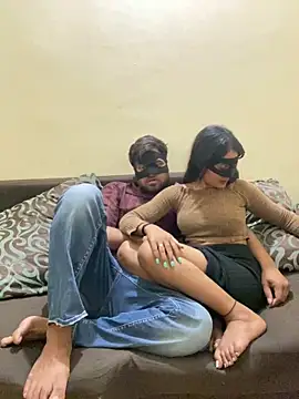 Snapshot of United3 chatting on March 13, 12:35 pm United3 online show from March 13, 12:35 pm