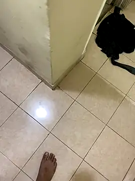 Snapshot of United3 chatting on September 24, 8:17 am United3 online show from September 24, 8:17 am