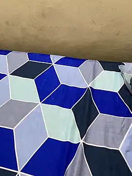 Snapshot of United3 chatting on September 25, 1:04 pm United3 online show from September 25, 1:04 pm