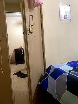 Snapshot of United3 chatting on September 27, 9:36 am United3 online show from September 27, 9:36 am