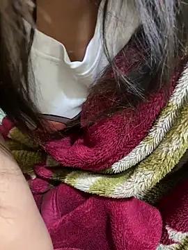 Snapshot of United3 chatting on December 4, 10:46 am United3 online show from December 4, 10:46 am