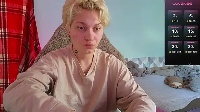 esajukyy online show from January 19, 5:58 am