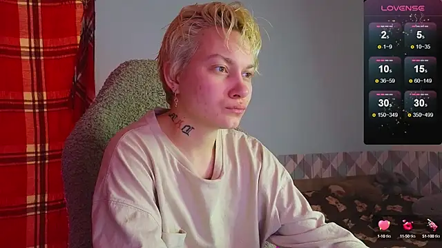 esajukyy online show from January 25, 1:52 pm