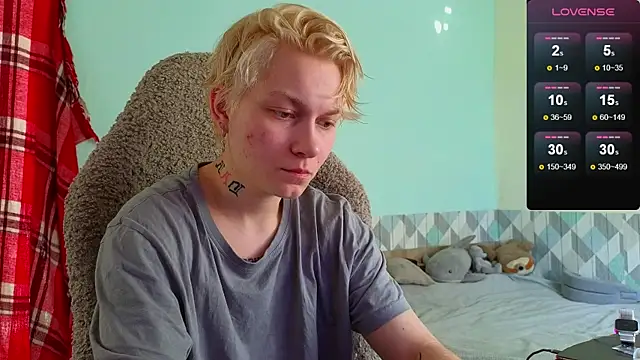 esajukyy online show from February 20, 7:01 am