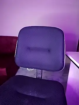 Snapshot of Olivia3 chatting on February 7, 4:46 pm Olivia3 online show from February 7, 4:46 pm