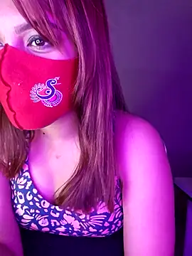 Snapshot of Olivia3 chatting on February 8, 3:42 pm Olivia3 online show from February 8, 3:42 pm