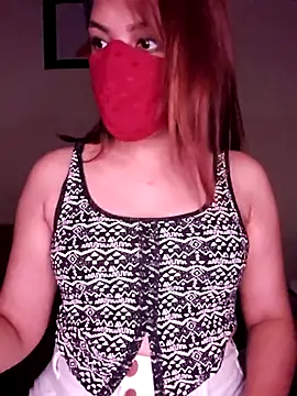 Snapshot of Olivia3 chatting on February 12, 11:20 pm Olivia3 online show from February 12, 11:20 pm