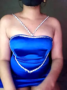 Snapshot of Olivia3 chatting on February 16, 6:10 pm Olivia3 online show from February 16, 6:10 pm