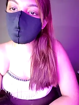 Snapshot of Olivia3 chatting on March 1, 11:47 pm Olivia3 online show from March 1, 11:47 pm