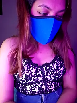 Snapshot of Olivia3 chatting on March 7, 2:12 pm Olivia3 online show from March 7, 2:12 pm