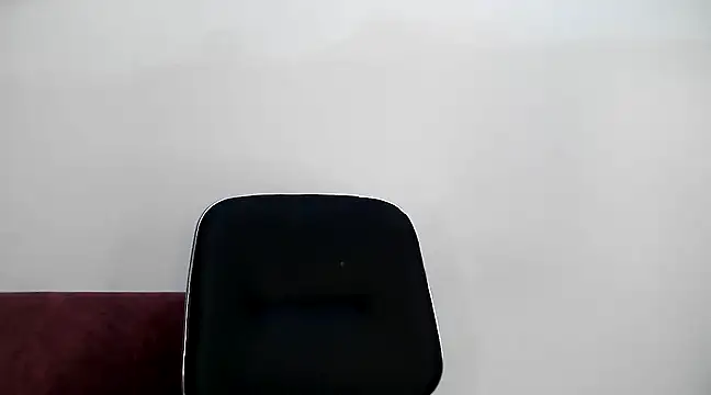 Snapshot of Olivia3 chatting on March 19, 9:37 pm Olivia3 online show from March 19, 9:37 pm