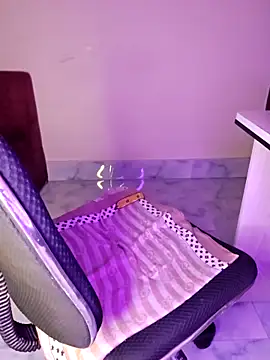 Snapshot of Olivia3 chatting on September 20, 6:42 pm Olivia3 online show from September 20, 6:42 pm