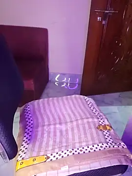 Snapshot of Olivia3 chatting on October 20, 7:58 pm Olivia3 online show from October 20, 7:58 pm