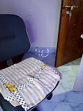 Snapshot of Olivia3 chatting on October 31, 7:48 pm Olivia3 online show from October 31, 7:48 pm