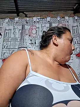 chubby sexy big tits online show from October 21, 12:11 am