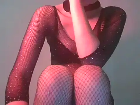 Aleniia10 online show from December 12, 9:15 pm