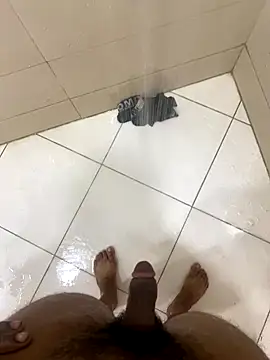 Lahcene online show from October 13, 5:46 pm