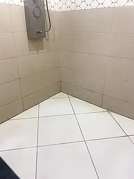 Lahcene online show from October 15, 3:23 pm