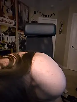 HannahCastle96 online show from March 14, 4:54 am