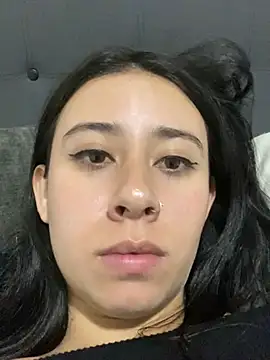 Zoee t online show from March 1, 2:26 am