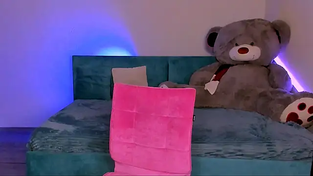 evaharve online show from March 17, 1:46 am