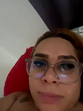 Snapshot of Dulce_smith_1 chatting on November 14, 8:51 pm Dulce smith 1 online show from November 14, 8:51 pm