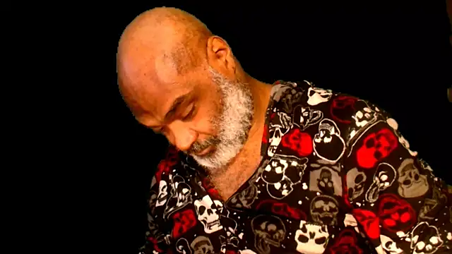 sinnernoir online show from January 15, 7:23 pm