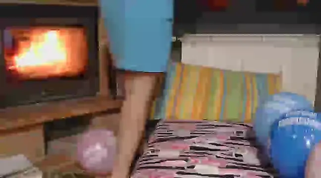 Snapshot of Emily_andre chatting on March 2, 12:42 am Emily andre online show from March 2, 12:42 am