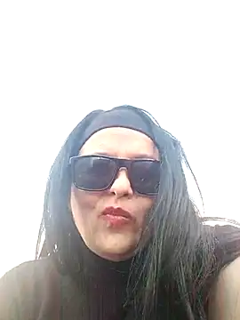 Snapshot of Emily_andre chatting on March 5, 4:46 pm Emily andre online show from March 5, 4:46 pm