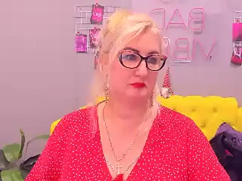 ChristyBrooks online show from January 21, 6:12 pm