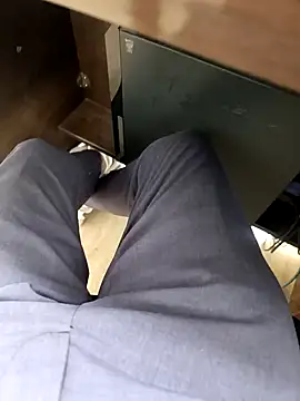 Snapshot of Kakabiraji chatting on December 14, 5:51 am Kakabiraji online show from December 14, 5:51 am