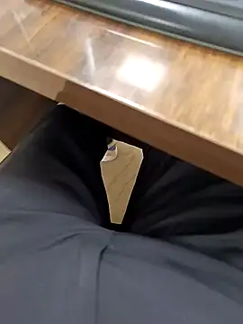 Snapshot of Kakabiraji chatting on December 18, 6:10 am Kakabiraji online show from December 18, 6:10 am