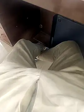 Snapshot of Kakabiraji chatting on December 19, 10:56 am Kakabiraji online show from December 19, 10:56 am