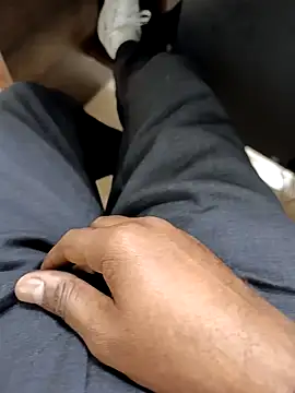 Snapshot of Kakabiraji chatting on December 26, 10:26 am Kakabiraji online show from December 26, 10:26 am