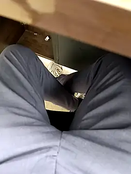 Snapshot of Kakabiraji chatting on January 8, 7:03 am Kakabiraji online show from January 8, 7:03 am