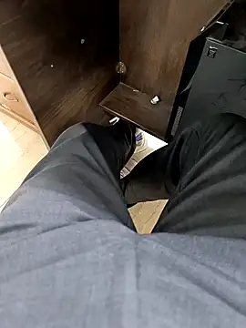 Snapshot of Kakabiraji chatting on January 23, 11:04 am Kakabiraji online show from January 23, 11:04 am