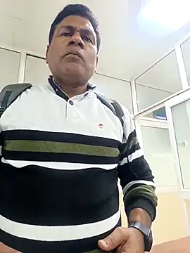 Snapshot of Kakabiraji chatting on February 15, 12:43 pm Kakabiraji online show from February 15, 12:43 pm