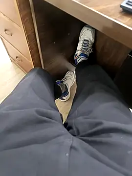 Snapshot of Kakabiraji chatting on October 13, 1:22 pm Kakabiraji online show from October 13, 1:22 pm