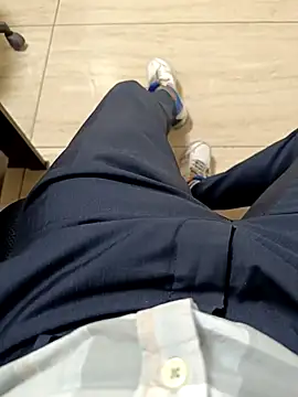 Snapshot of Kakabiraji chatting on October 23, 9:08 am Kakabiraji online show from October 23, 9:08 am