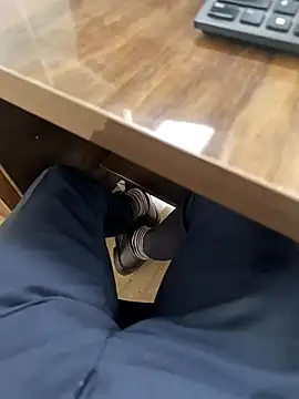 Snapshot of Kakabiraji chatting on November 6, 11:33 am Kakabiraji online show from November 6, 11:33 am