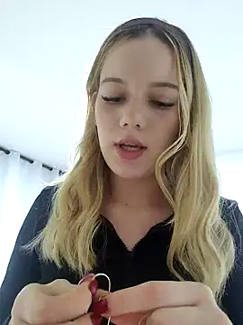 NicoleCut online show from February 17, 11:02 am