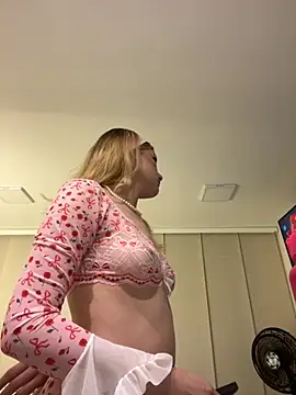 NicoleCut online show from September 12, 10:37 am