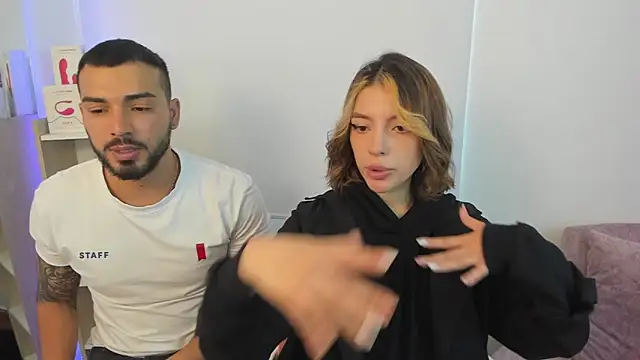 Snapshot of savage_sweethearts chatting on January 23, 4:48 pm savage sweethearts online show from January 23, 4:48 pm