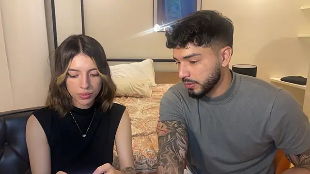 Snapshot of savage_sweethearts chatting on September 15, 4:56 am savage sweethearts online show from September 15, 4:56 am