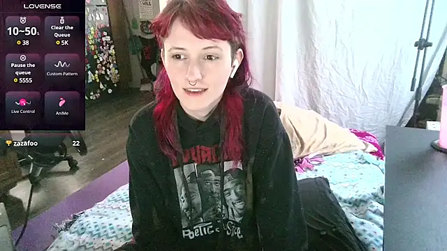 Snapshot of _hellostormy_ chatting on February 23, 3:29 pm hellostormy online show from February 23, 3:29 pm